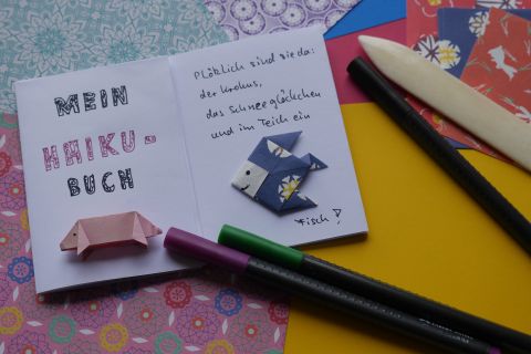 Haikuheftchen mit Faltschwein und Faltfisch