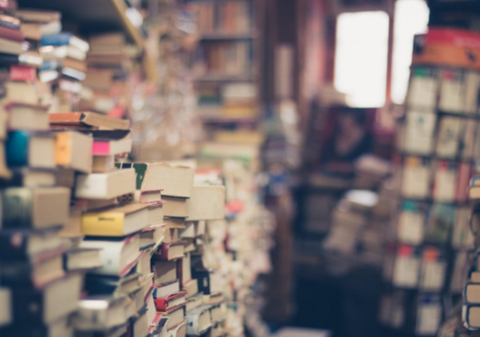 Herbst-Bücherflohmarkt Symbolbild (Foto: Pixabay)