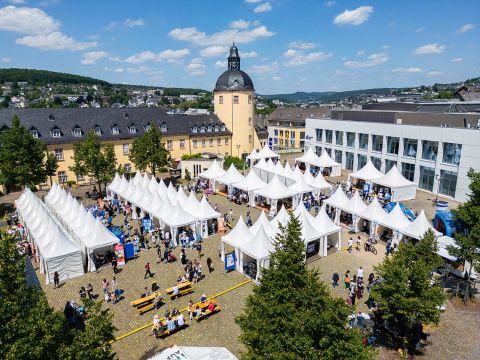 Offene Uni: Entdecke die Universität Siegen, finde dein Studium, erlebe Forschung